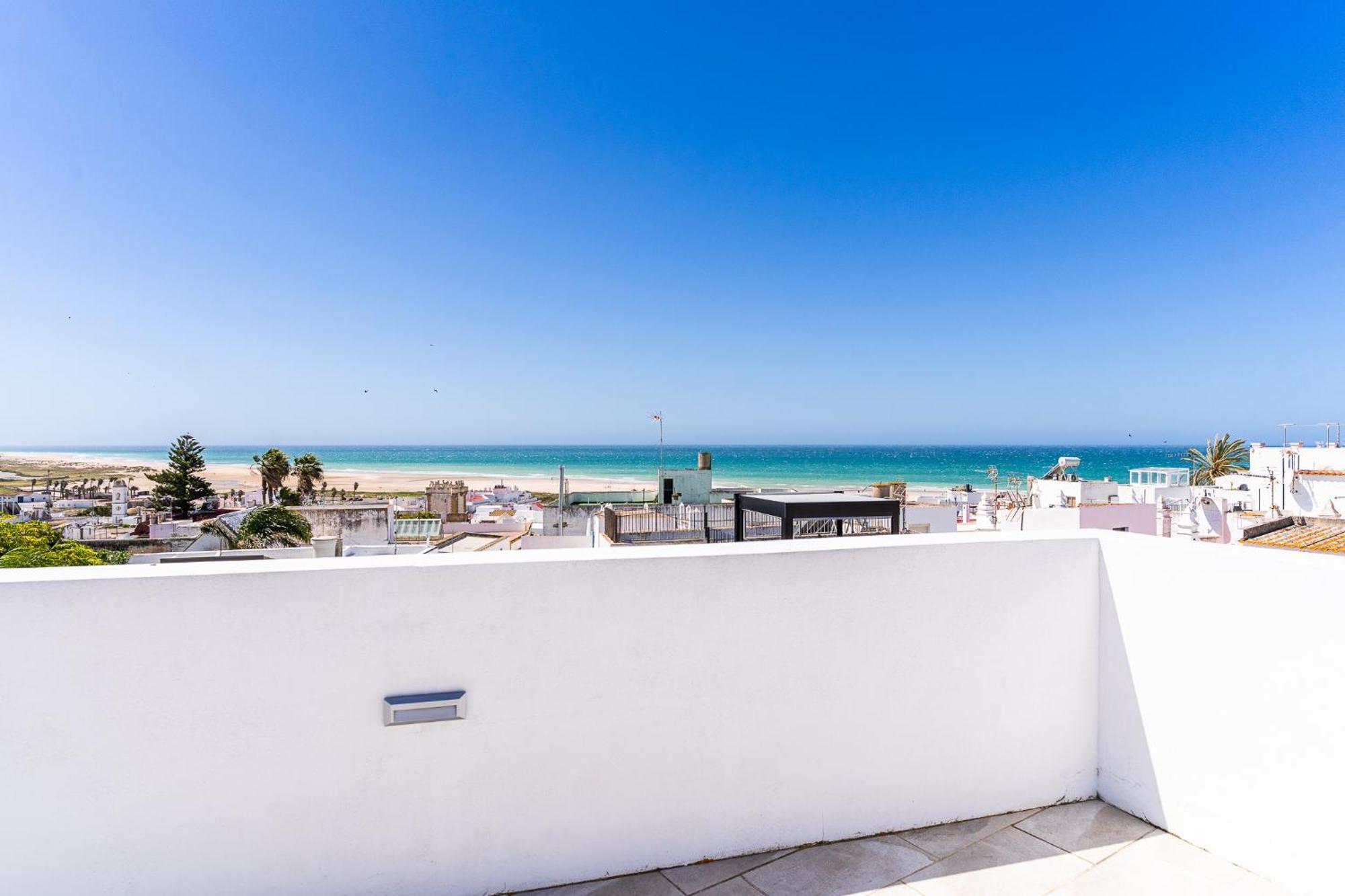 Arena House Conil Hotel โกนิล เด ลาฟรอนเตรา ภายนอก รูปภาพ