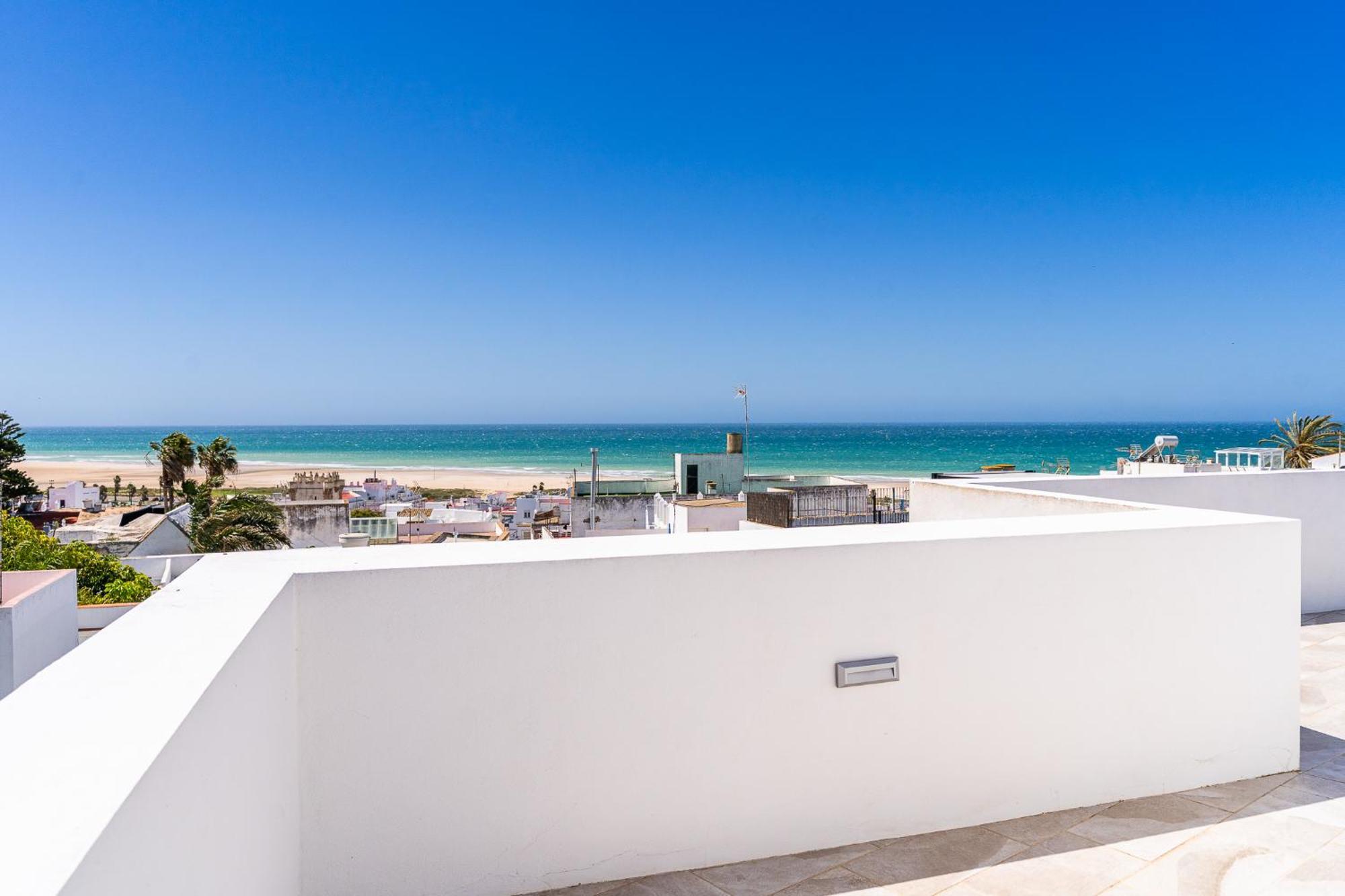 Arena House Conil Hotel โกนิล เด ลาฟรอนเตรา ภายนอก รูปภาพ